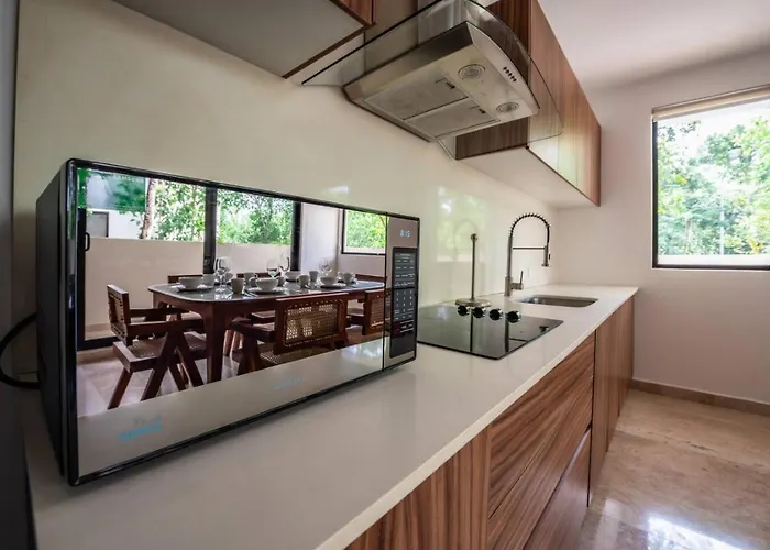 2br Retreat Rooftop Pool Gym Movie Theatre Tulum