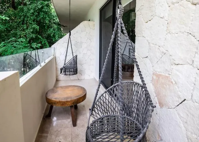 2br Retreat Rooftop Pool Gym Movie Theatre Tulum